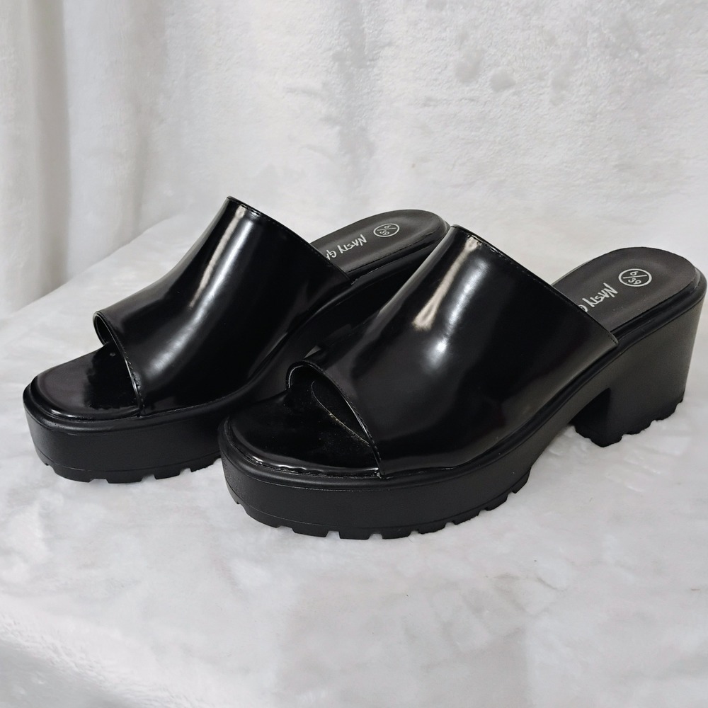 Nasty Gal Black Patent Platform Mule Sandals Chunky Lug Sole Slides Size 6